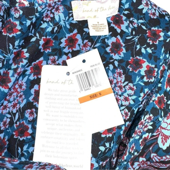 Band of Gypsies Floral Peri Blue Blouse Women’s SZ Small NWT - Picture 8 of 9